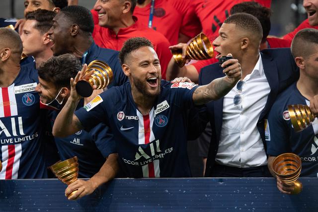 日本球员英超联赛射手榜 三笘薰15球反超冈崎慎司