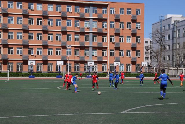 齐麟17分新疆胜宁波 盖利40+7+8山东险胜天津